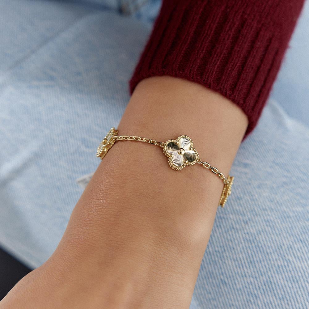 18 Ayar Altın Beşli Yonca Bileklik - Image 2