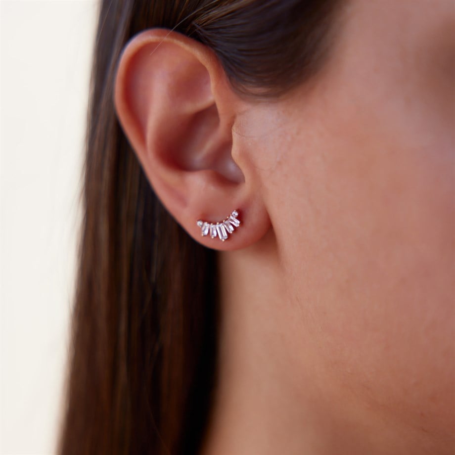 7 Baget Taşlı Vidalı Küpe - Image 2