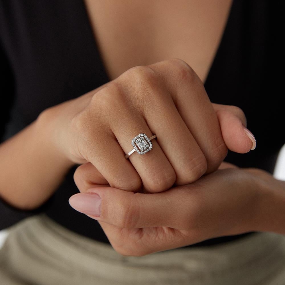 8 Ayar Altın Baget Yüzük - Image 2