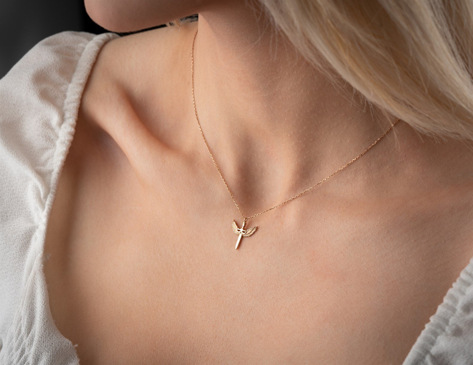 Archangel Altın Kolye - Image 1