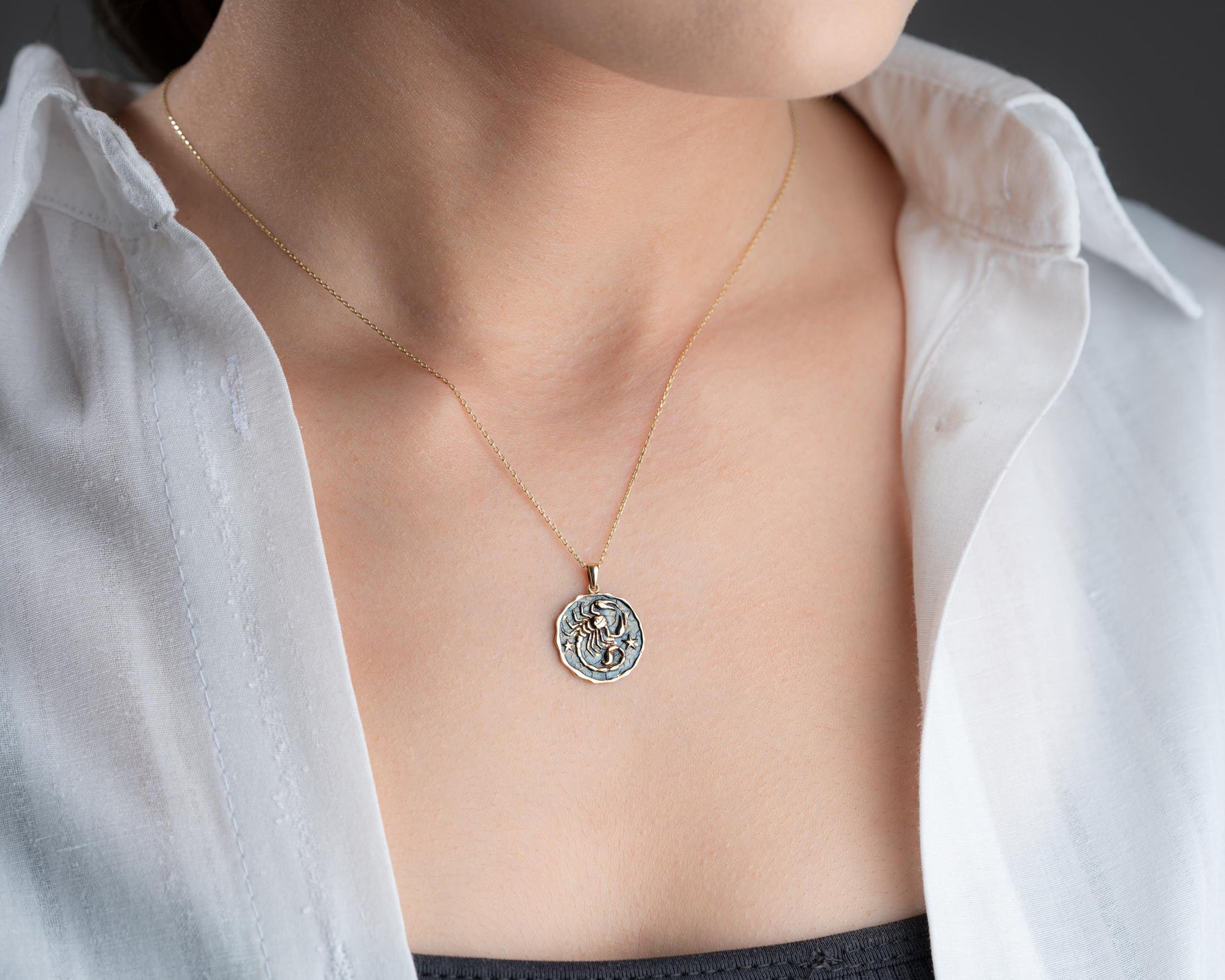 Altın Akrep Burç Kolye Ucu - Image 9