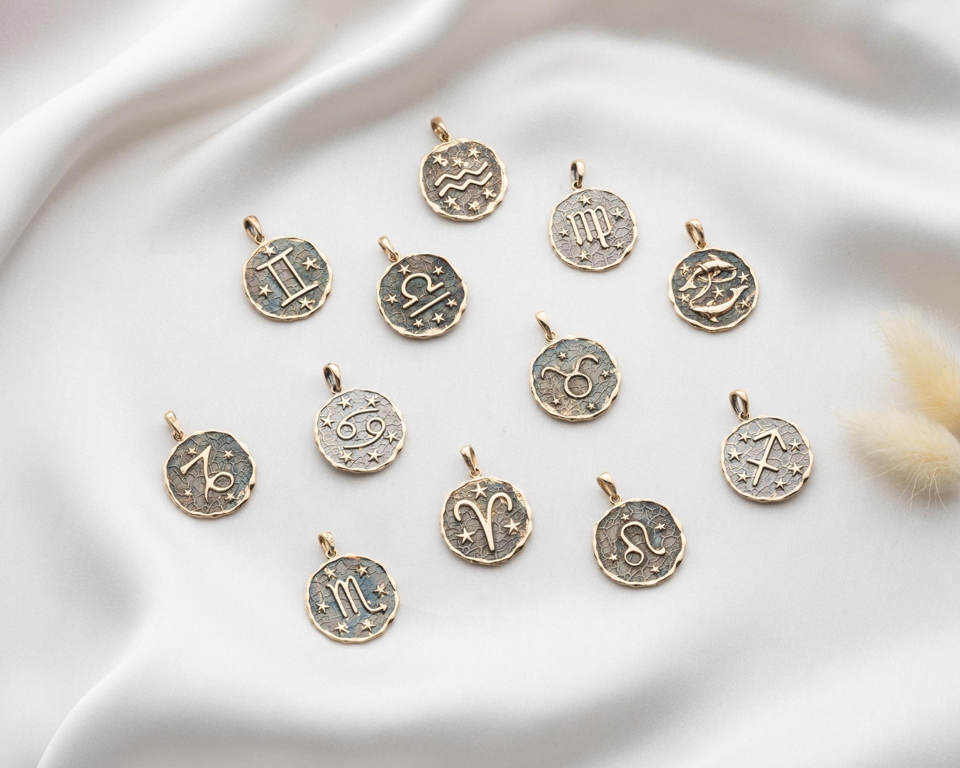 Altın Balık Burç Kolye Ucu - Image 5