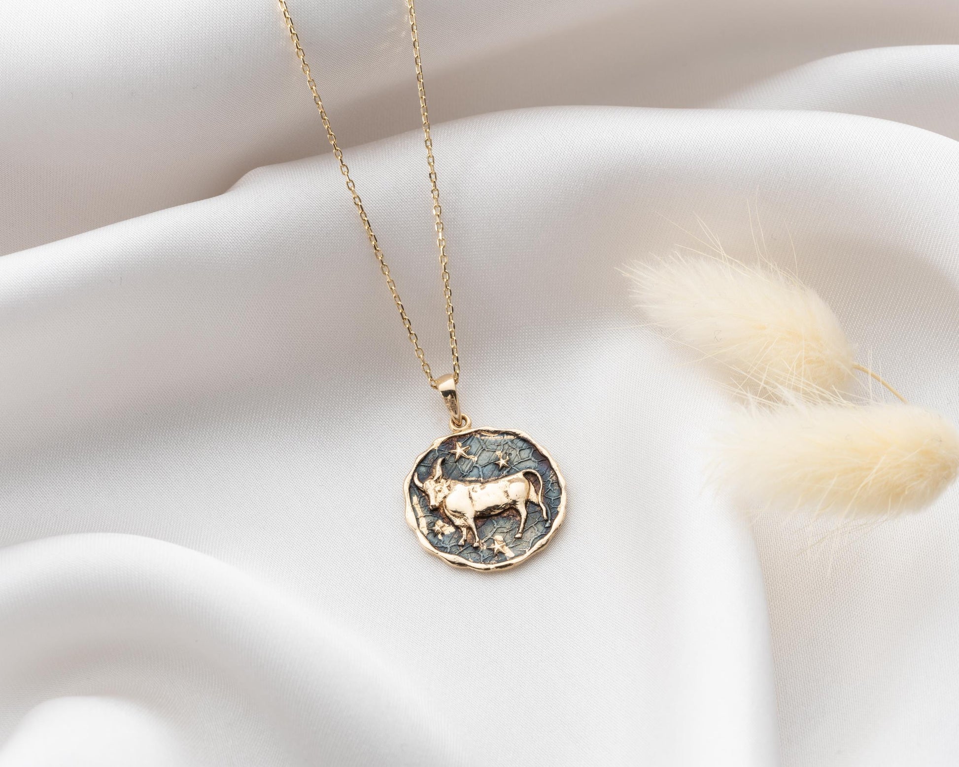 Altın Boğa Burç Kolye Ucu - Image 2