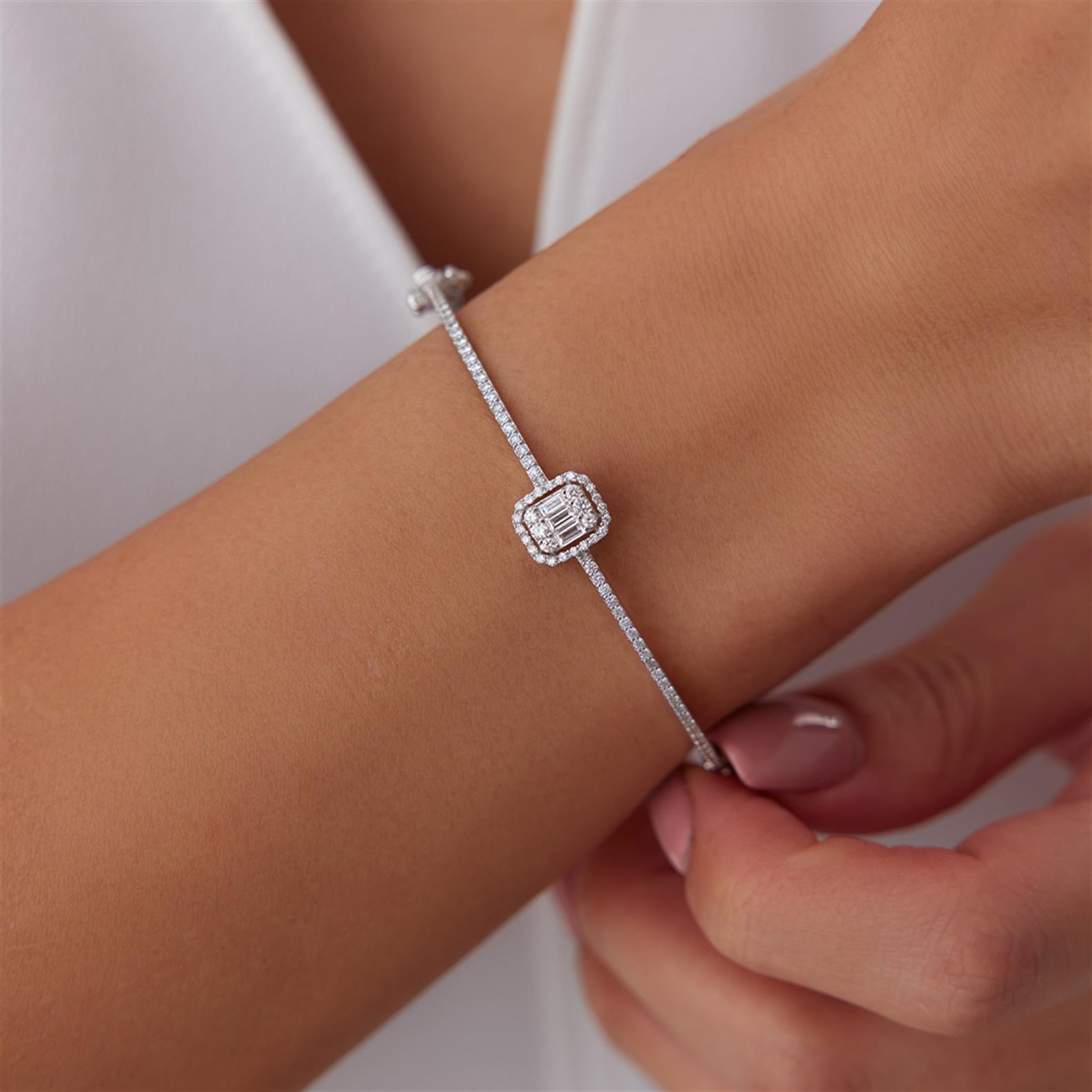 Baget Pırlanta Kelepçe - Image 2