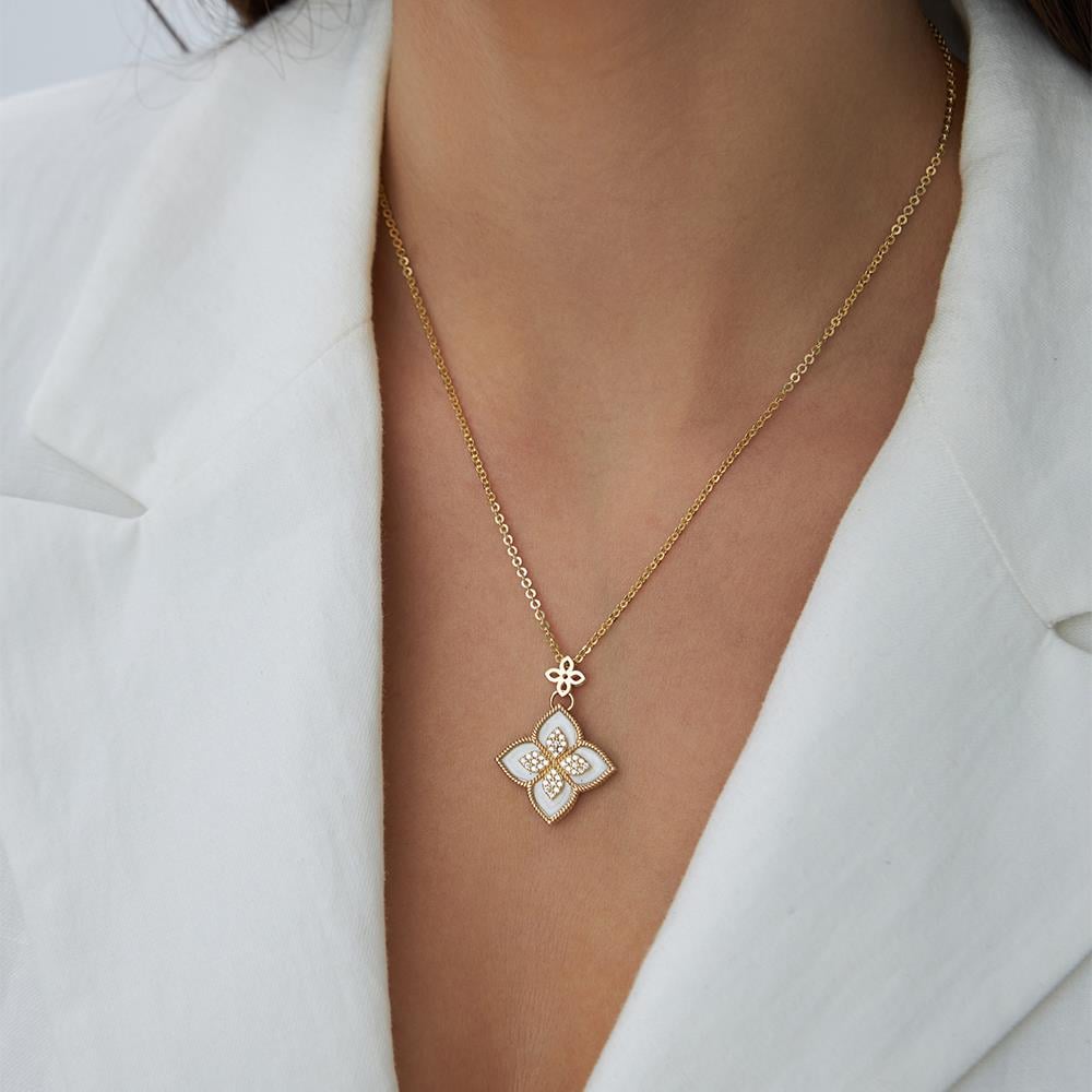 Beyaz Mineli Yonca Model Altın Kolye - Image 1