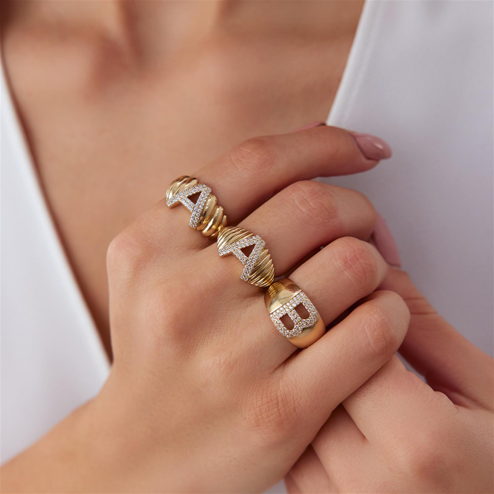 Burgu Model Harf Yüzük - Image 3