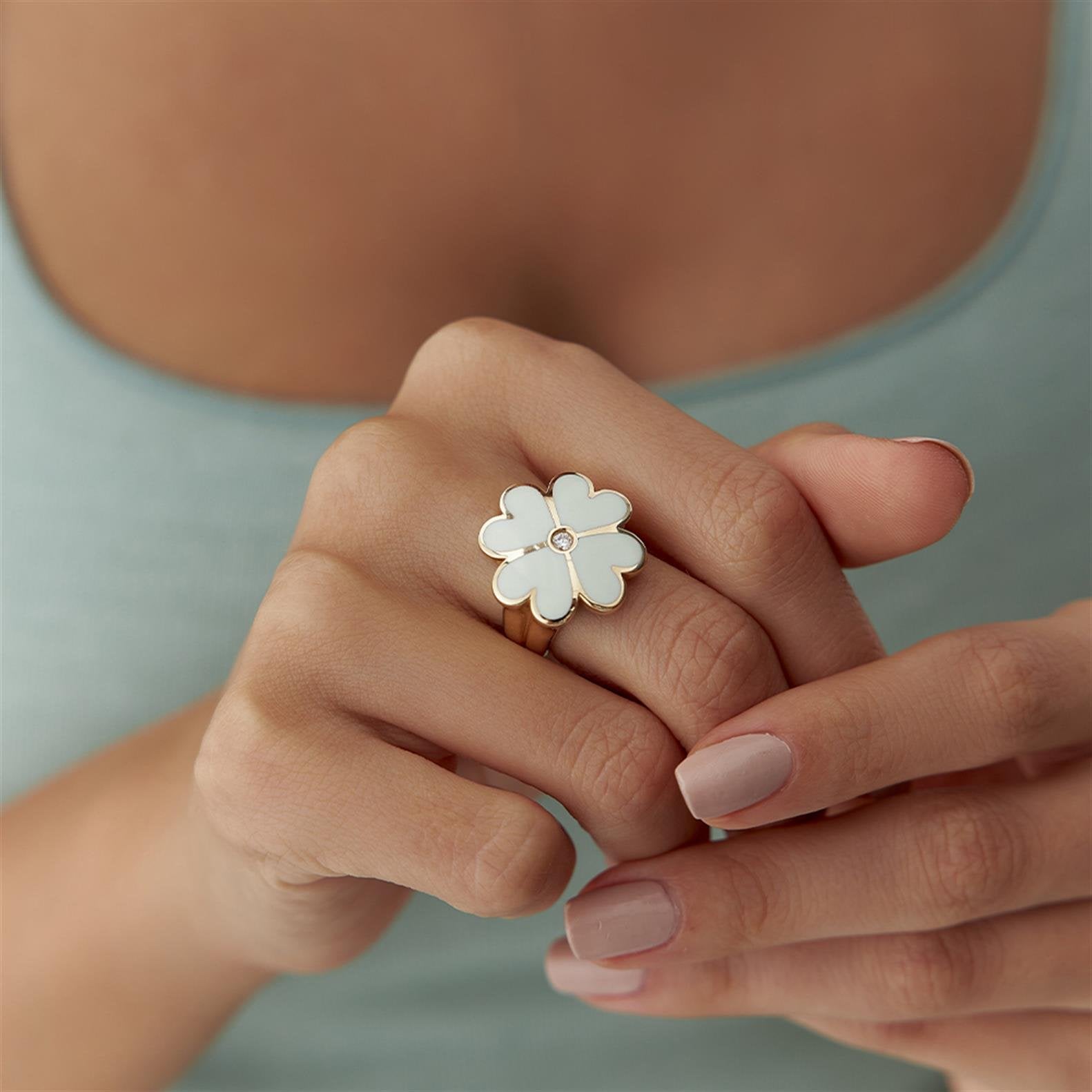 Cetaş Eterna Beyaz Mineli Yonca Yüzük - Image 1