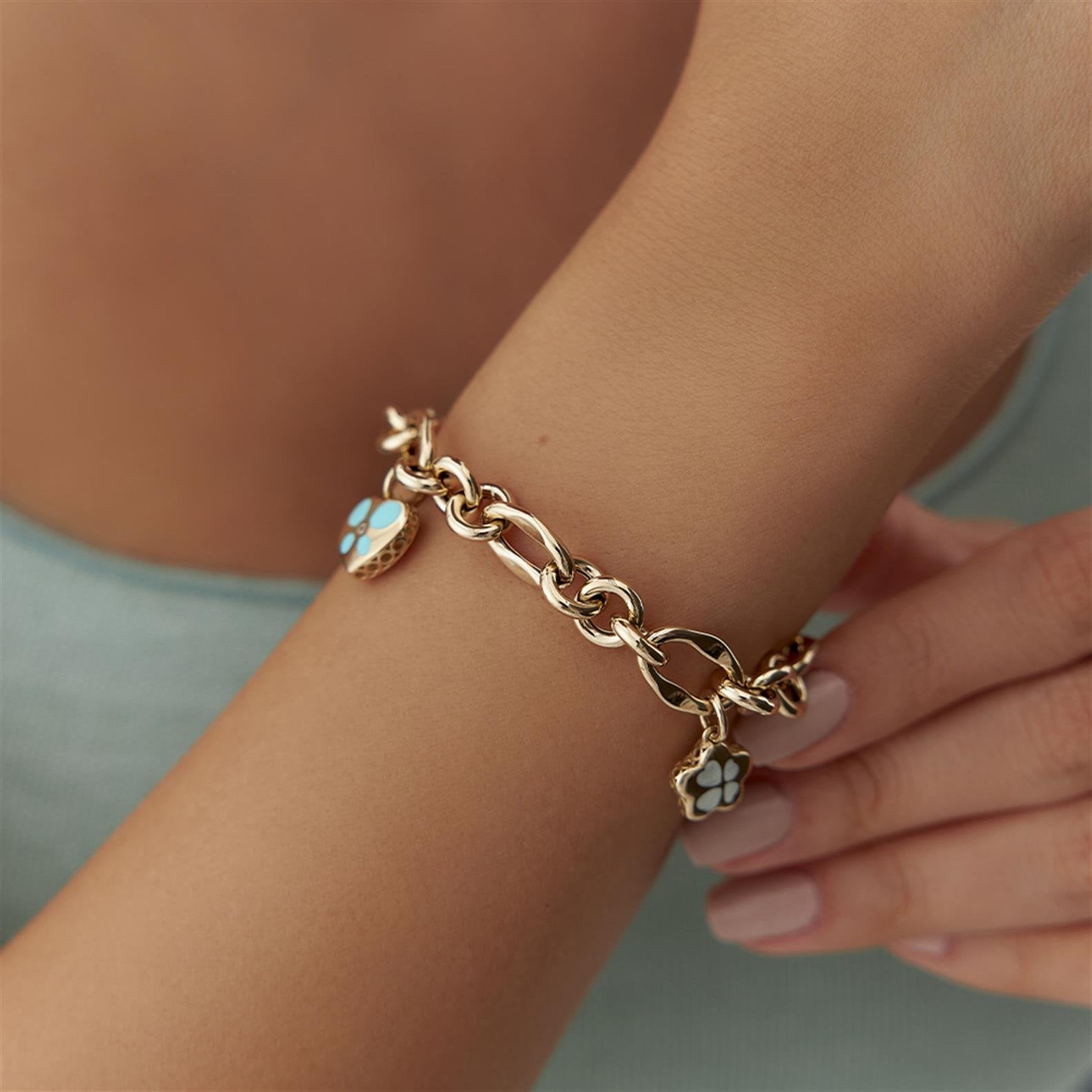 Cetaş Eterna Çoklu Figürlü Charm Altın Bileklik - Image 1