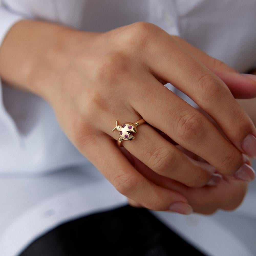 Cetaş Eterna Kırmızı Taşlı Uğur Böceği Altın Yüzük - Image 2