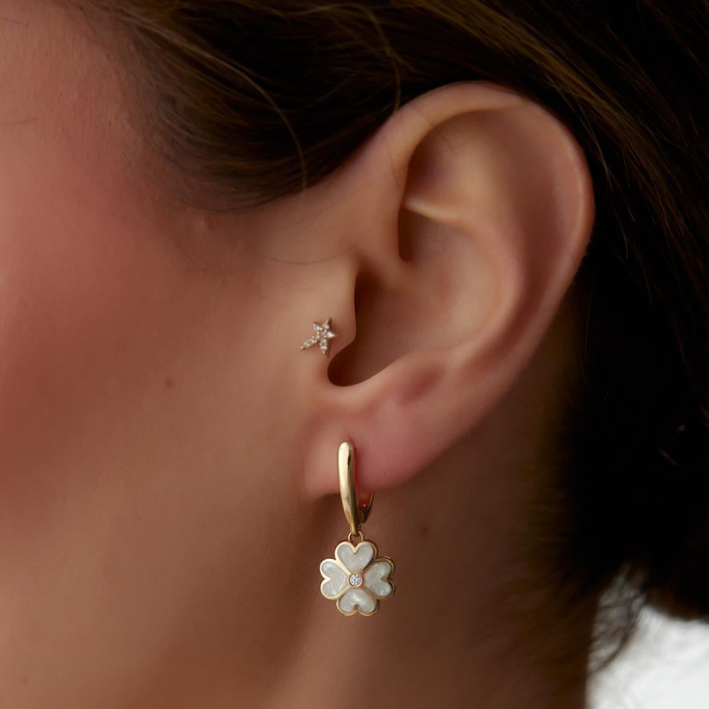 Cetaş Sedefli Yonca Altın Küpe - Image 1