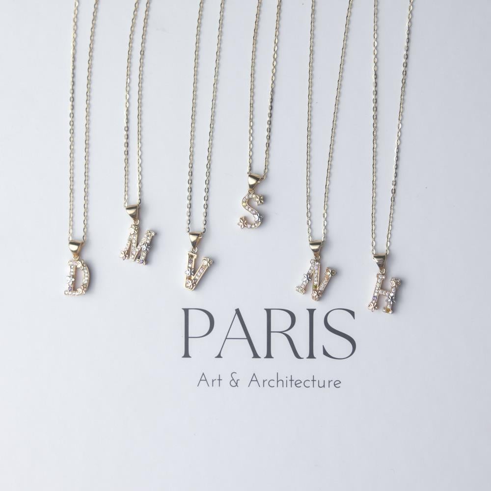 Çiçek Figür Altın Harf Kolye - Image 5