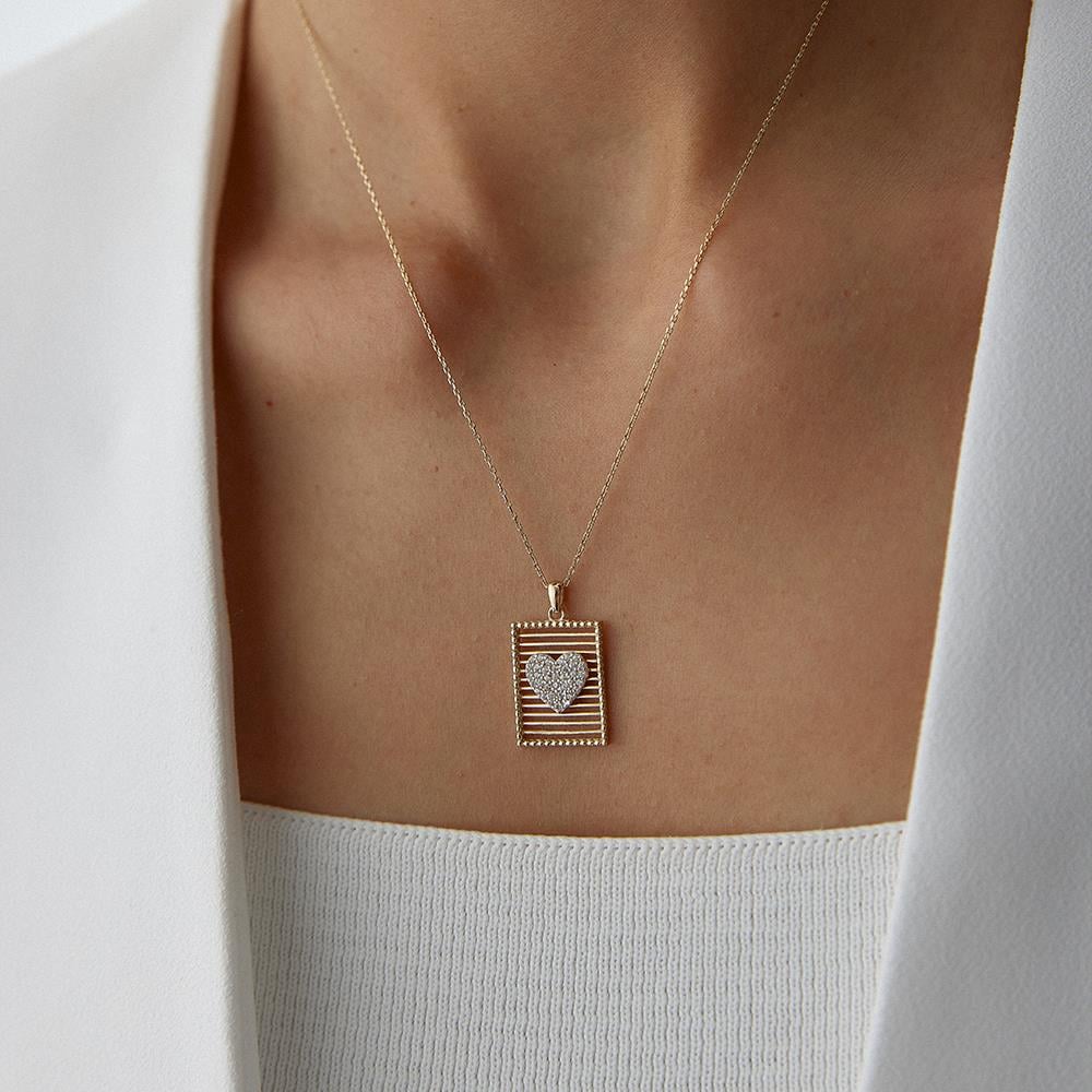 Dikdörtgen Plaka Minimal Kalp Altın Kolye - Image 3