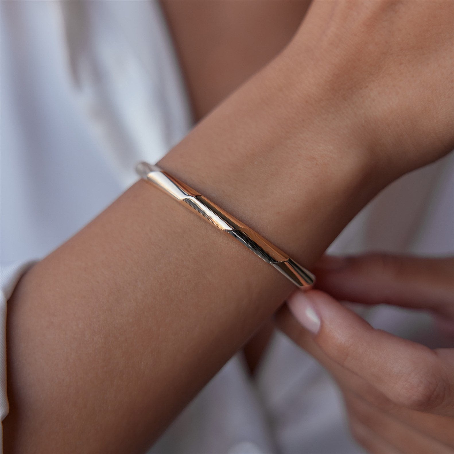 Geometrik Klasik Kelepçe - Image 1