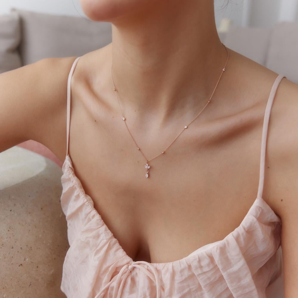 Lotus Altın Kolye - Image 2