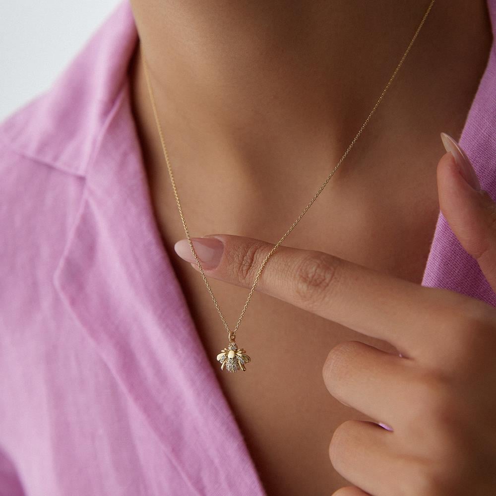 Minimal Arı Altın Kolye - Image 3