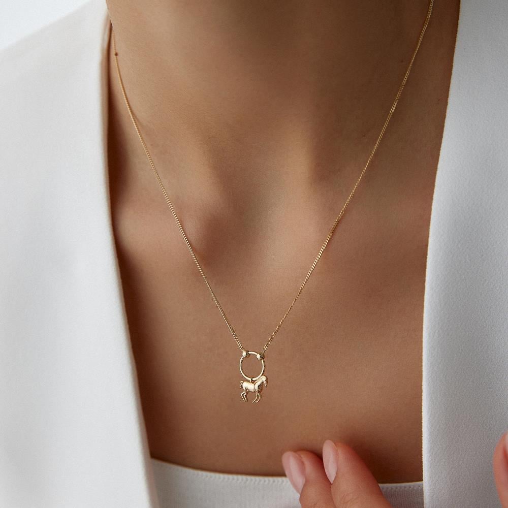 Minimal At Altın Kolye - Image 2