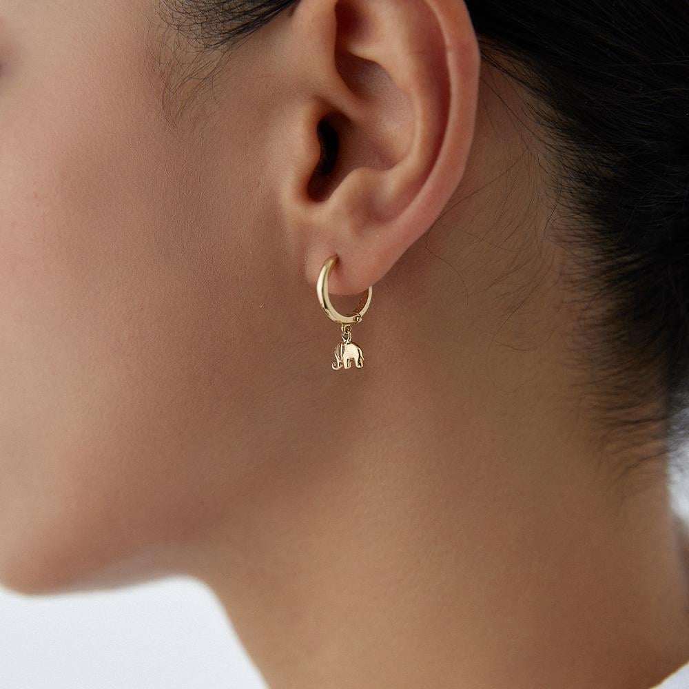 Minimal Fil Altın Küpe - Image 2