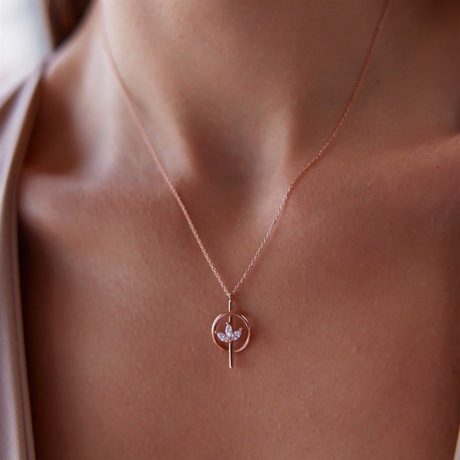 Minimal Lotus Motifli Kolye - Image 2