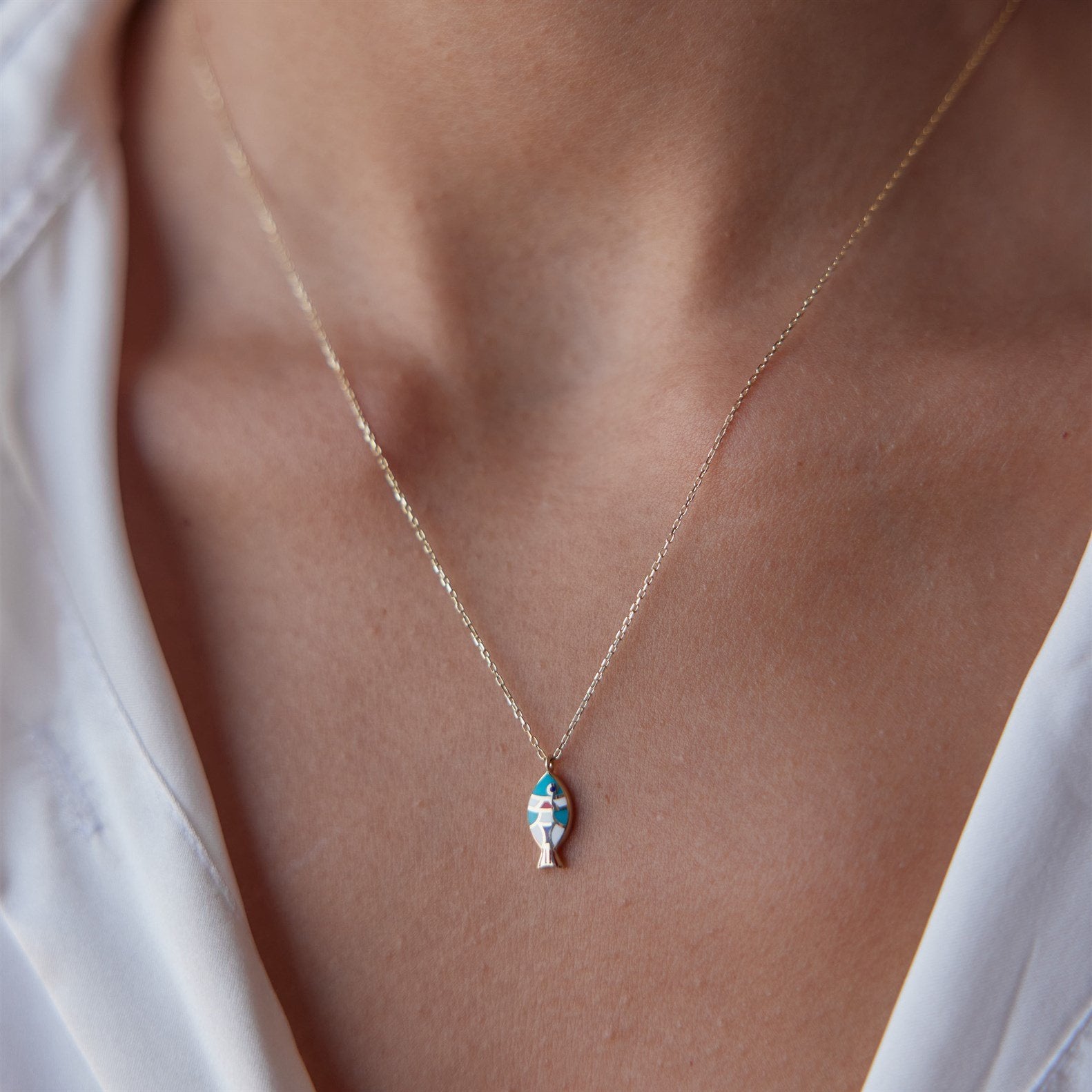 Minimal Mozaik Renkli Mineli Balık Kolye - Image 2