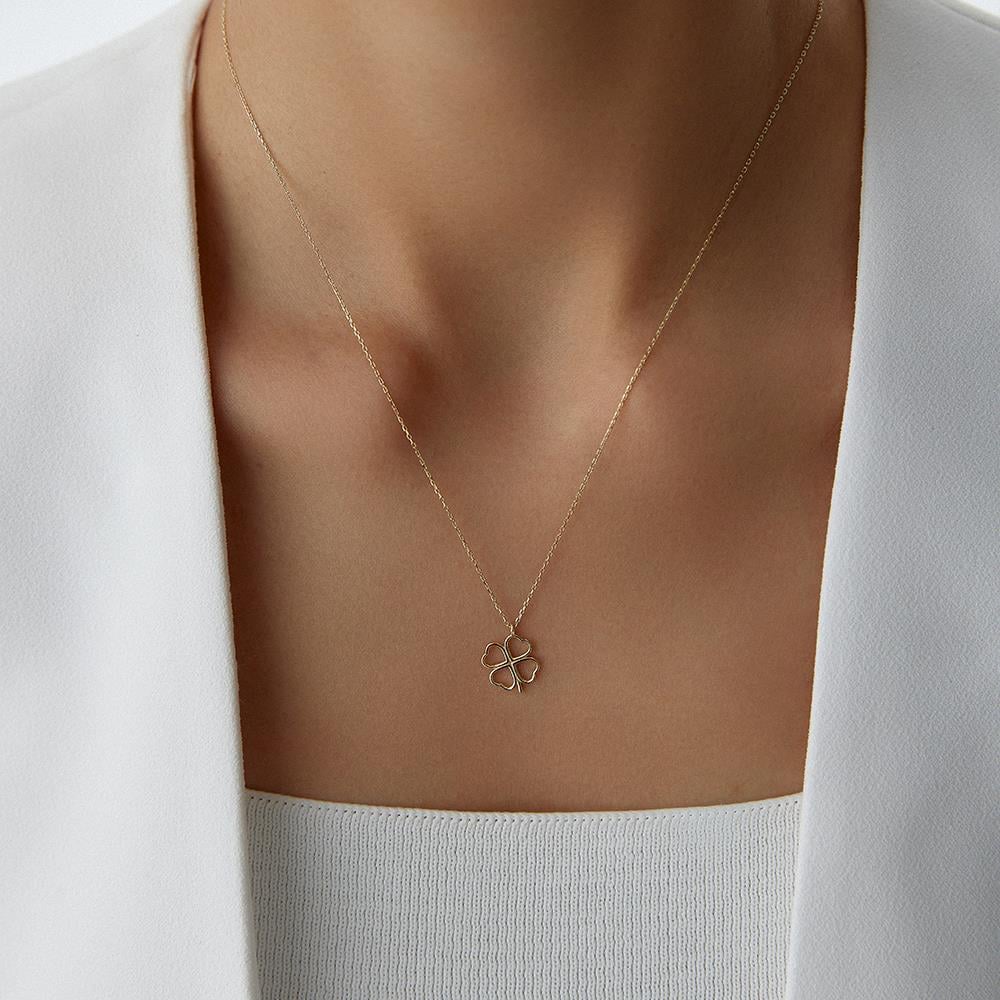 Minimal Yonca Altın Kolye - Image 2