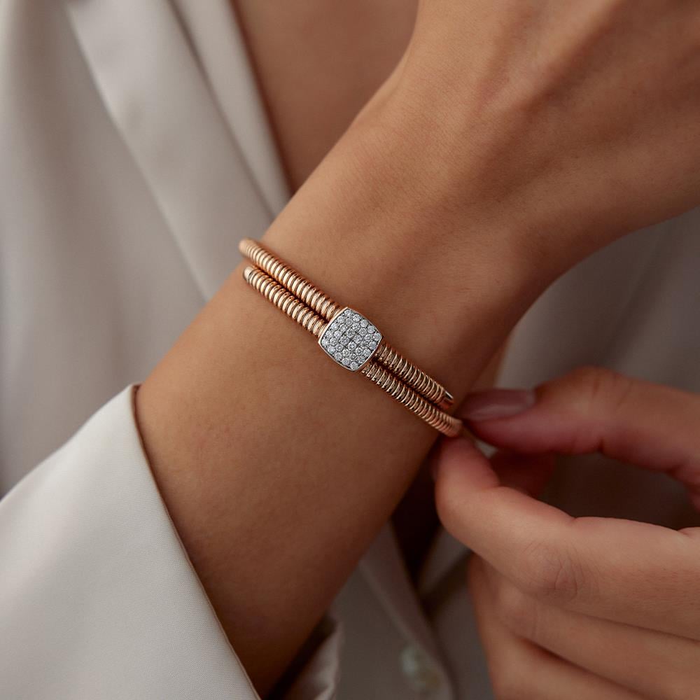 Rose Altın Çift Sıra Tasarım Pırlanta Kelepçe Bileklik - Image 3