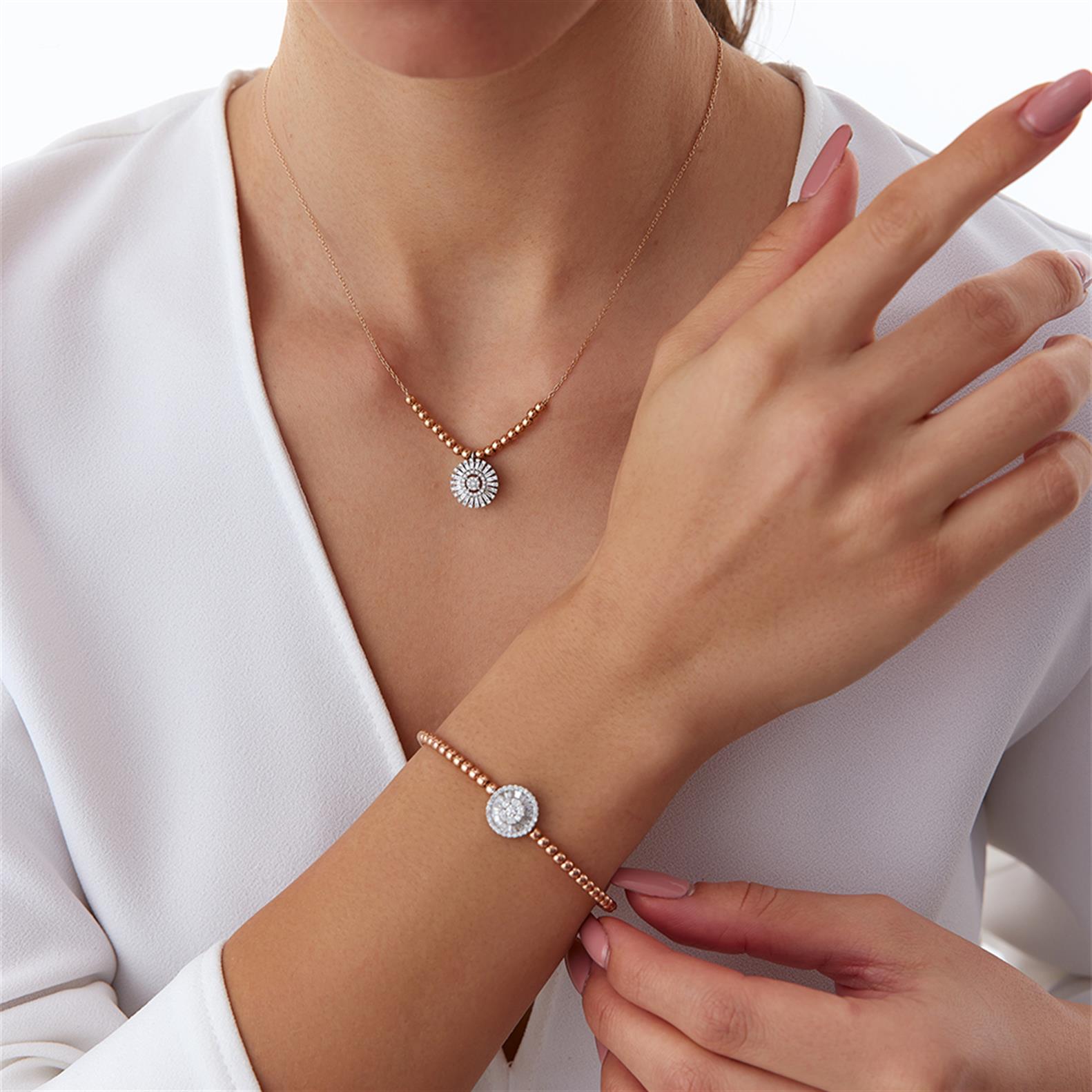 Rose Altın Tasarım Pırlanta Kolye - Image 2