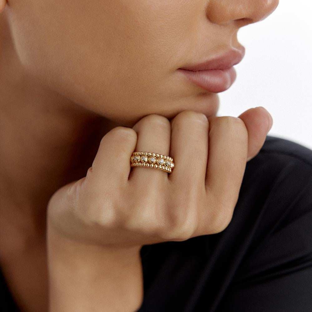 Sıralı Desenli Tasarım Altın Yüzük - Image 2