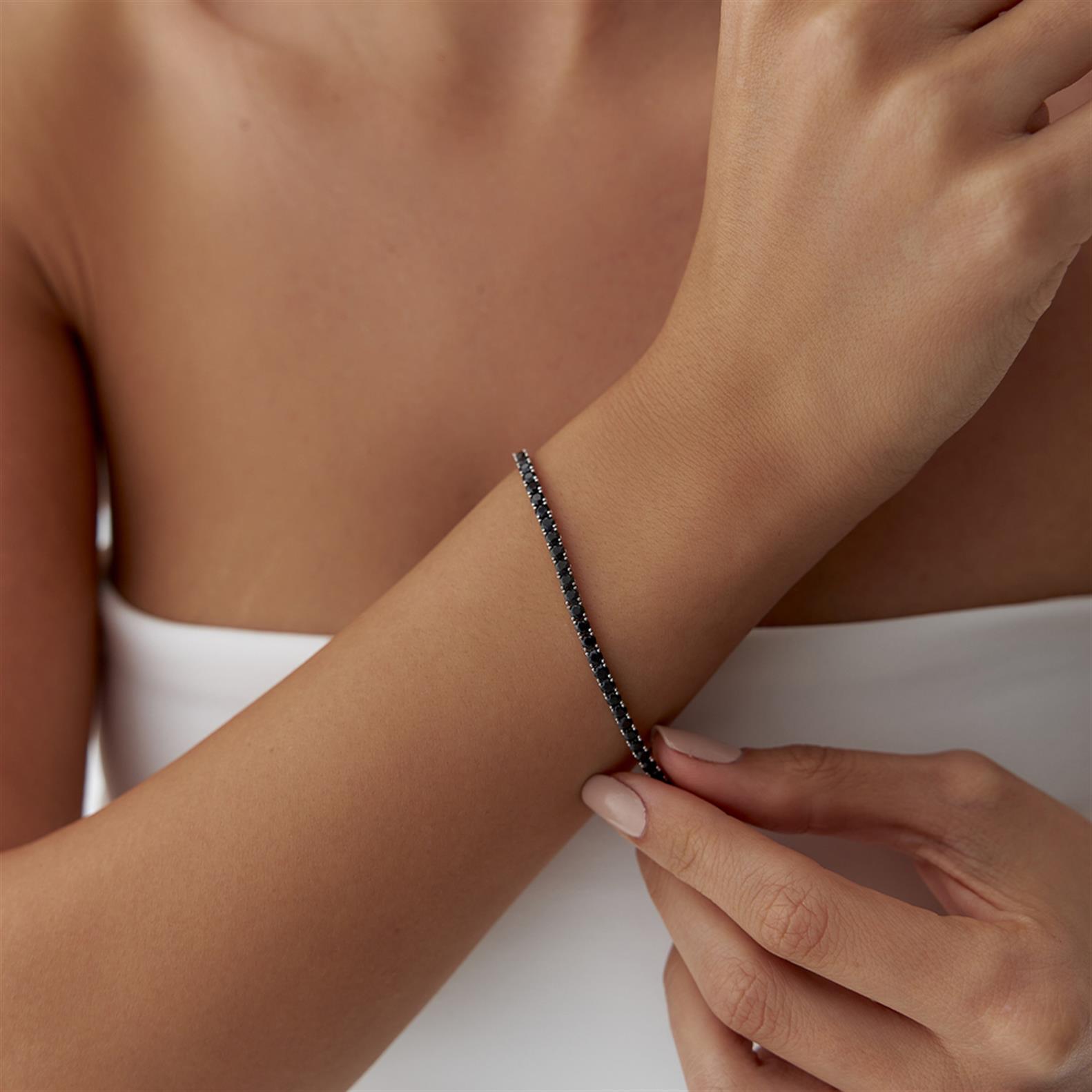 Siyah Taşlı Suyolu Altın Bileklik - Image 1